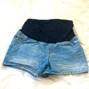 Crossover Panel Midi Maternity Jean Shorts - Isabel Maternity